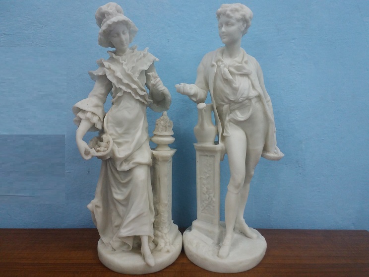 Boy & Girl Statue