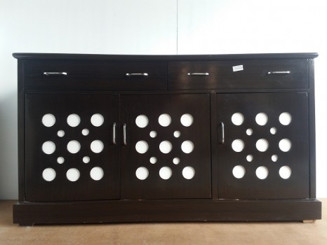 used 5 Ft White Circle Chest