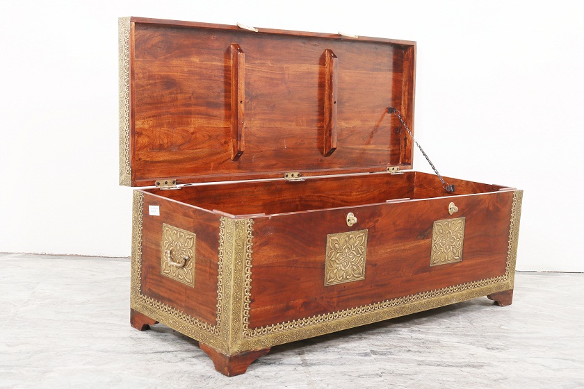 Rajasthani Brass Fitted Trunk