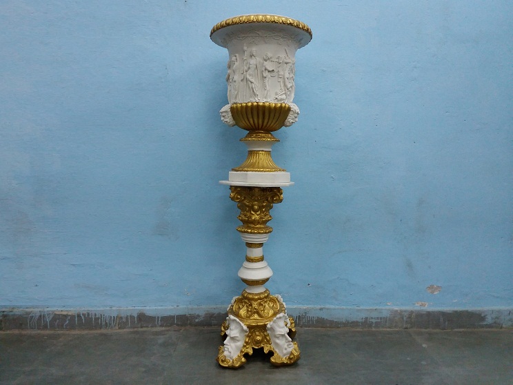 Marble Coner Stand