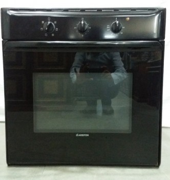 used Ariston Microwave Oven