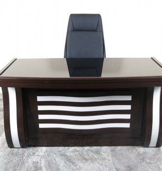 used 5 Ft Office Table