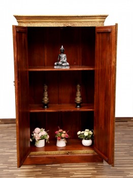 used Prince Almirah