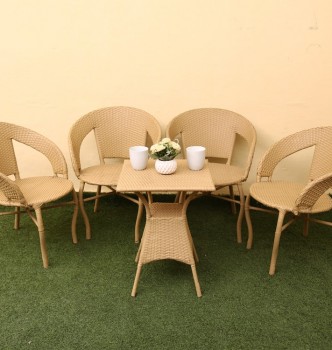used Basic Garden Set