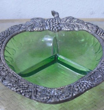 used Glass And White Metal Decorative plates