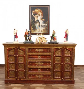 used Maharaja Side Board