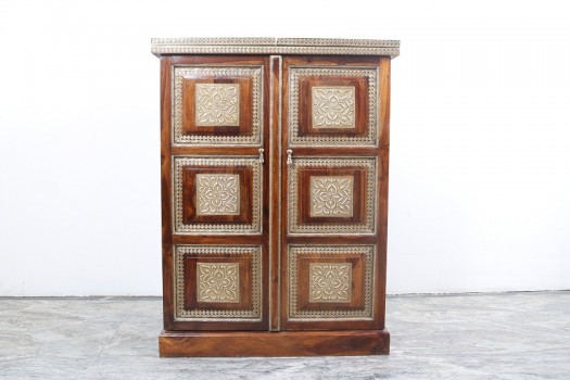 used Wooden Bar Cabinet 1